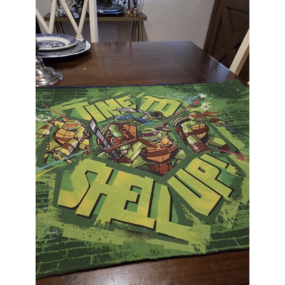 2014 Teenage Mutant Ninja Turtle Twin Sheets Plus 2 Toys